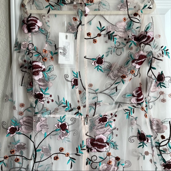 Endless Rose sheer embroidered floral midi mockneck long sleeve dress - Picture 4 of 11